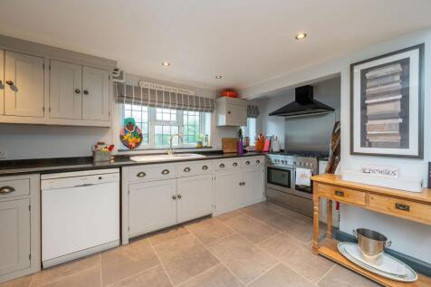 Kitchen/family room
