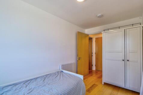 Bedroom2