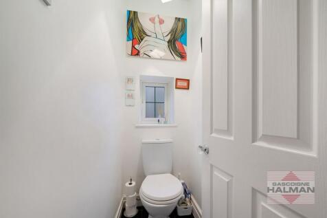 Separate WC