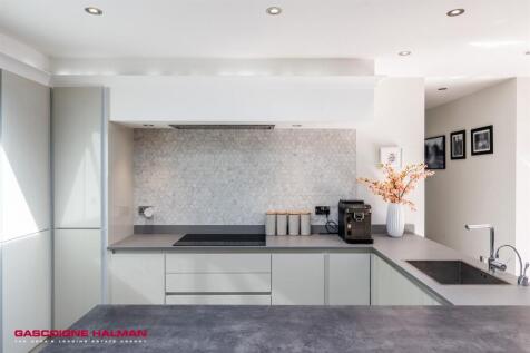 Kitchen Family Room