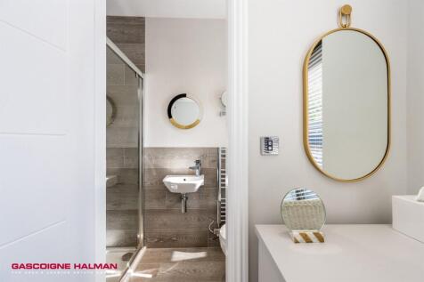 Bedroom 3/Ensuite