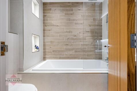 Family Bathroon