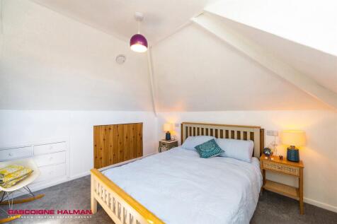 Occasional Bedroom 4