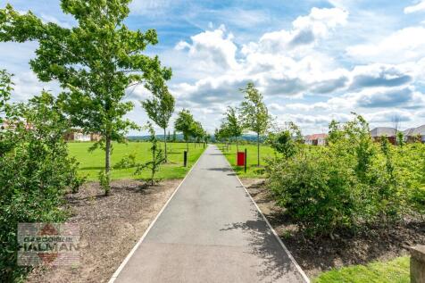 Enjoyable Walkways