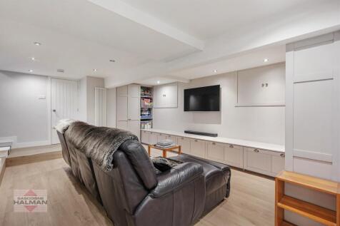 Cinema Room/Study/Pl