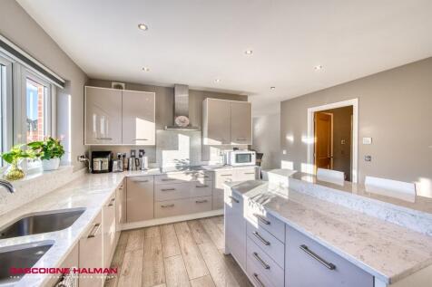 Kitchen Breakfast Ro