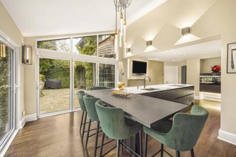 Kitchen/Breakfast Ro