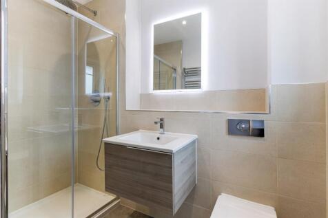En-suite shower room