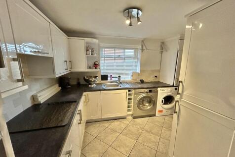 Second Kitchen