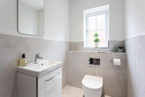 Downstairs WC - Exam