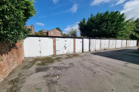 Garages 