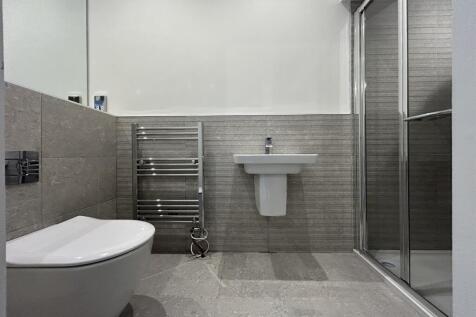 En-suite shower room