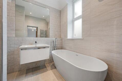 Master en-suite