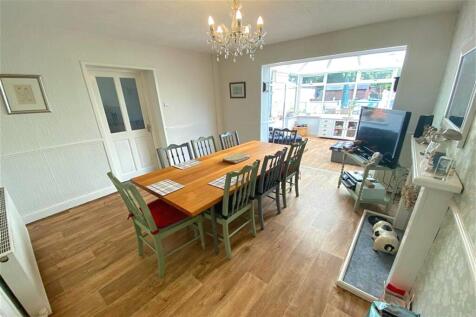 Dining Room/Sitting 
