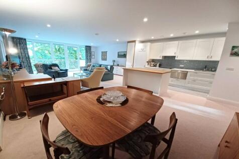 Living-Dining Area