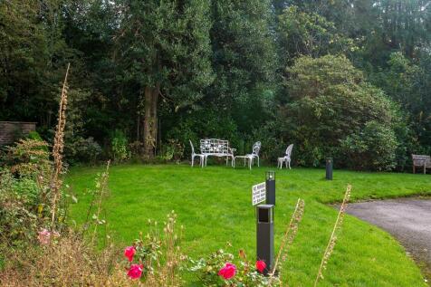 Communal Grounds