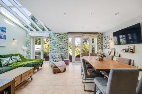 Living-Dining Kitche