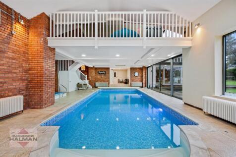 Pool Complex