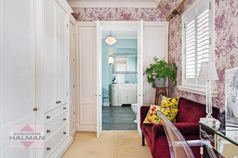 Dressing Room