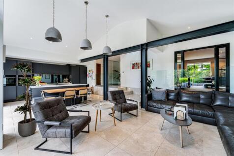 Living-Dining Kitche