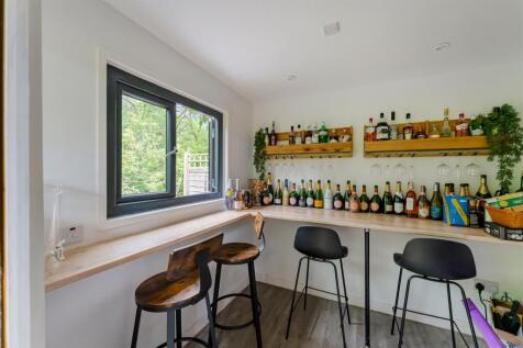 Summer House 