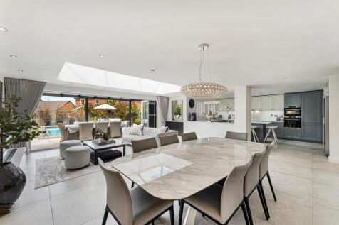Living-Dining Kitche