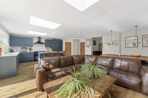 Living-Dining Kitche