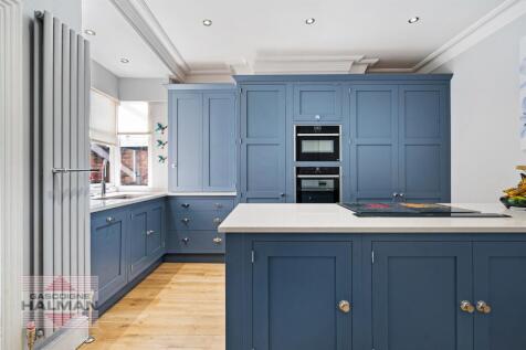 Breakfast Kitchen