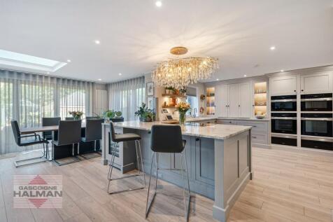 Living-Dining Room