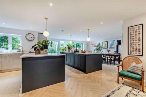 Living-Dining Kitche