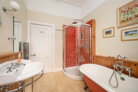 Midmar Gardens 26