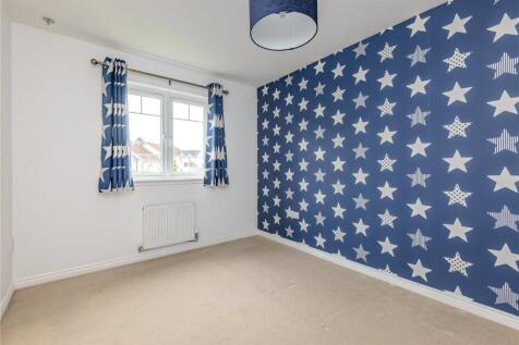 Hawk Crescent 34