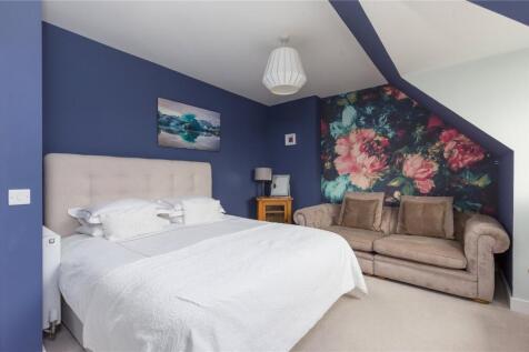 Craigmount Avenue 15