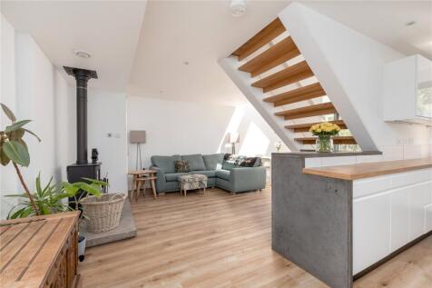 Redhall View 7