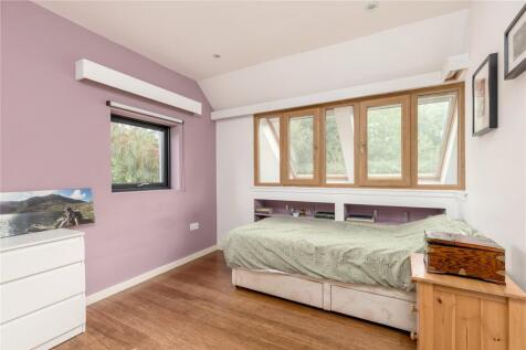 Redhall View 21