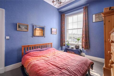 Bellevue Terrace 17