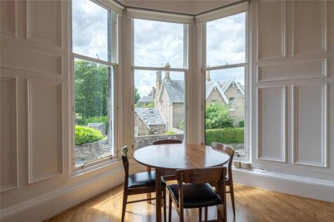 Ravelston Place 0289
