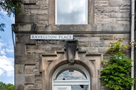 Ravelston Place 0383