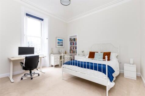Polwarth Crescent