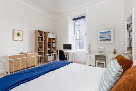 Polwarth Crescent