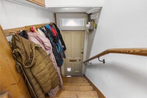 37 2f1 Bath St 31