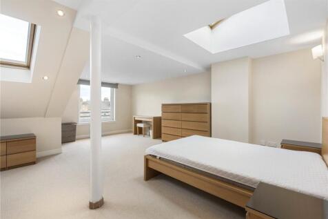 Hermand Crescent 19