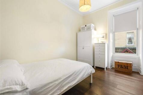 27 Falcon Gardens 37