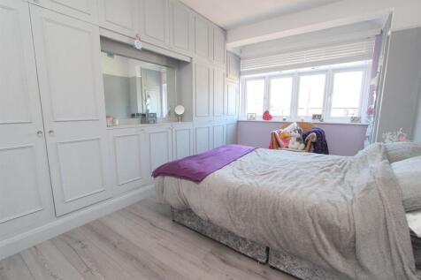 BED 2.jpg