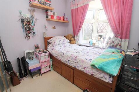 bed 3.jpg