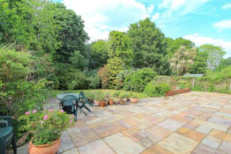 garden a.jpg