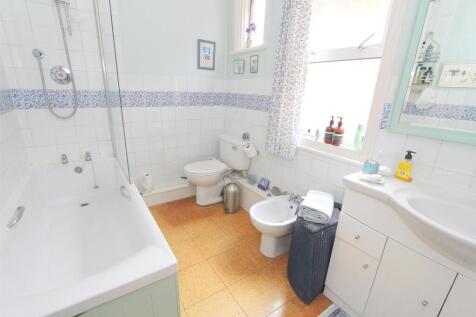 BATH.jpg