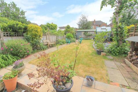 GARDEN-E.jpg