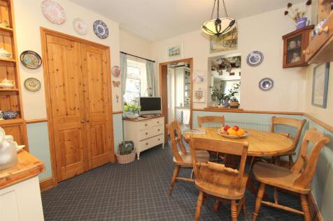 breakfast room.JPG