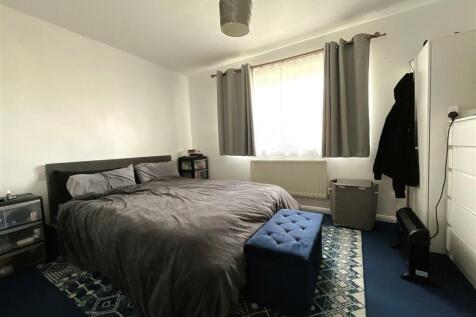 bedroom.jpg